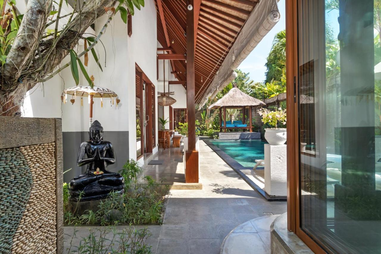 Villa Cinta Umalas チャングー エクステリア 写真